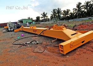 Dispositivos esparcidores de contenedores de grúa de portal cargados utilizados para levantar un contenedor de envío Estándar de exportación de alta calidad de Vietnam - Product Image 4