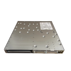 Para el enrutador de red Cisco ISR4331 con licencia de UCCUBEE10 y CUBEE10 Paquete de UCK9 para dispositivos de red
