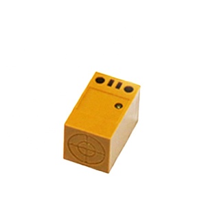 KJT Factory Direkt verkauf Y17 Nicht bündig Sn 5/8mm NPN PNP NO NC Rechteckiger quadratischer Näherung sensorsc halter - Product Image 1