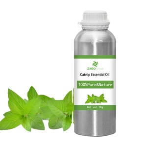 Aceites de aromaterapia animales naturales puros al por mayor, aceite esencial de hierba gatera cruda al por mayor nuevo 100% puro para juguetes para gatos, spray a granel - Product Image 3