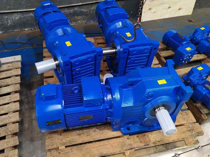 K Series Bonfiglioli Gear Motor ODM Supported Helical Gear Reducer for Robots and Industrial Machinery
