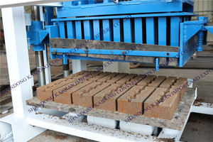 QT4-40 manuale cavo incastro mobile macchina per fabbricare mattoni piccolo blocco di cemento manuale - Product Image 6