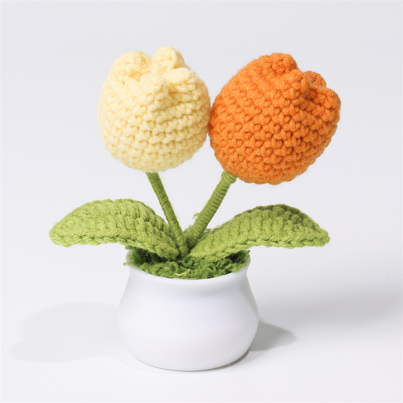 Double-ended fat tulip yellow