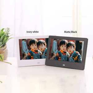 Factory 7 8 10 12 32 Inch LCD Video <strong>Image</strong> 7 Inch LCD Frame Digital Photo Frame for the Family - Product Image 3