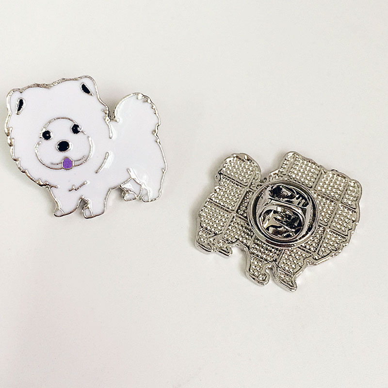Lion de pin blanc