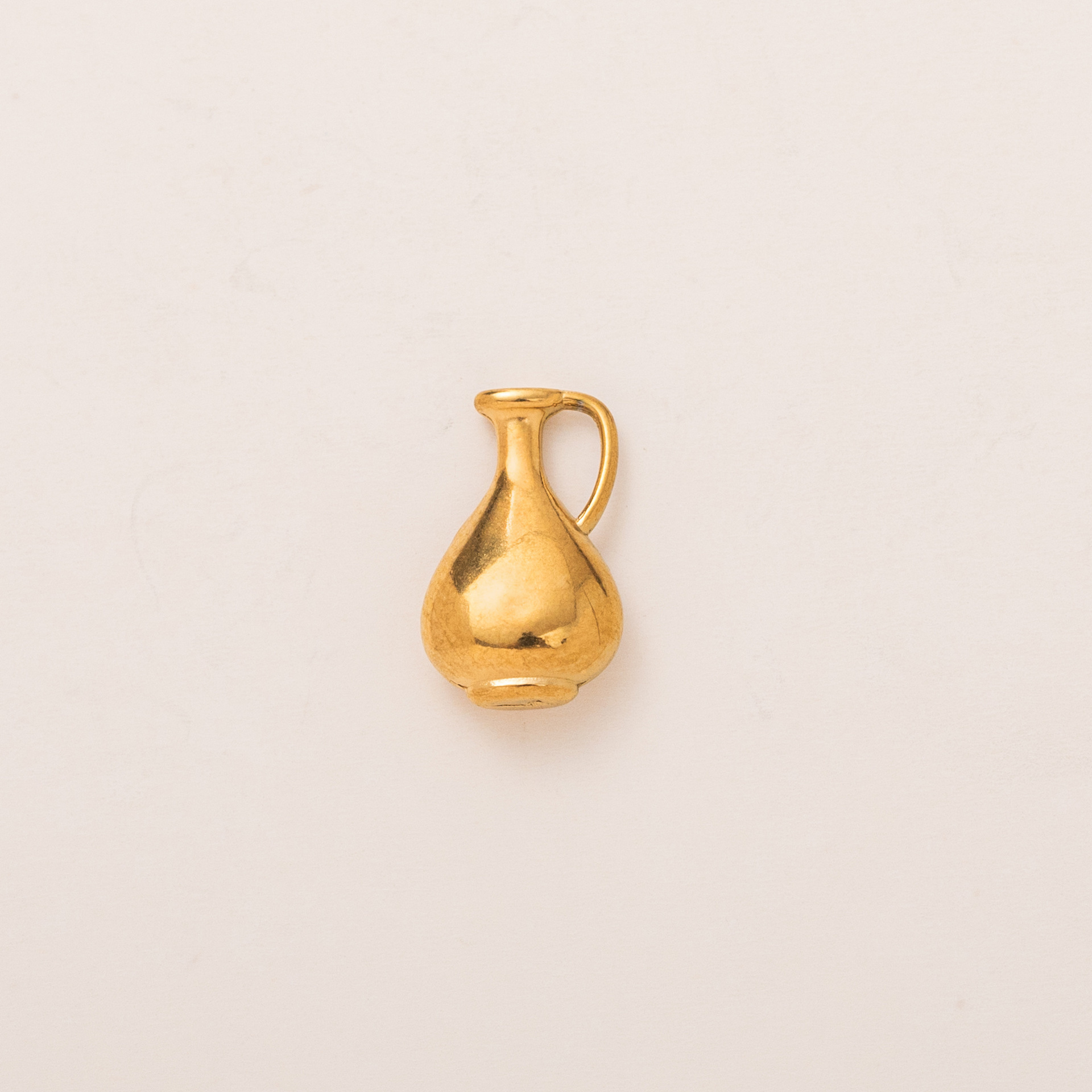 Kettle pendant