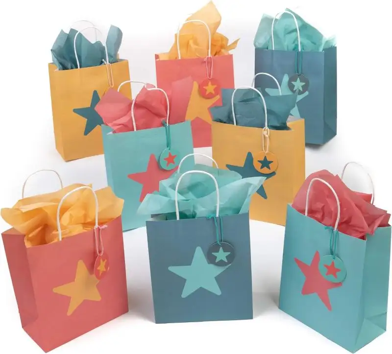 Bolsas de regalo estilo Kraft con diseño de estrella amigable con logotipo personalizado con papel de seda y etiquetas