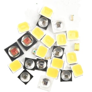 3,0x3,0 мм AlGaAs IR SMD LED 840-870 нм Широкоугольный 360 МВт с интенсивностью излучения низкой мощности, совместимый с RoHS - Product Image 2