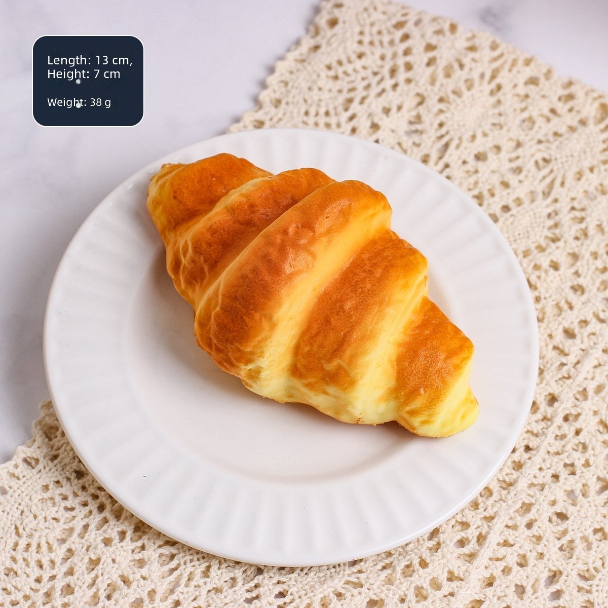 Medium Croissant