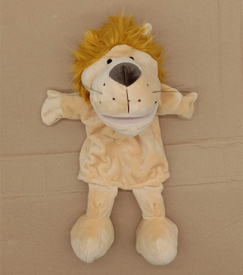 lion jaune