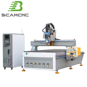 BCAMマルチ機能<span class=keywords><strong>CNC</strong></span>木工機械室内装飾用サイン製造家具工場