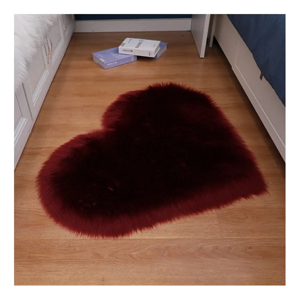 Heart shaped soft and comfortable plush carpet for living room and bedroom area rug vintage style living room home decor