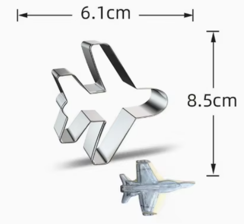 silver-airplane cookie cutter A