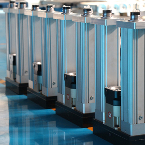 Hassas elektrikli lineer aktüatör Servo silindir aktüatörler paralel itme çubuğu yük 5KN alüminyum gövde 200W Motor rulman - Product Image 3