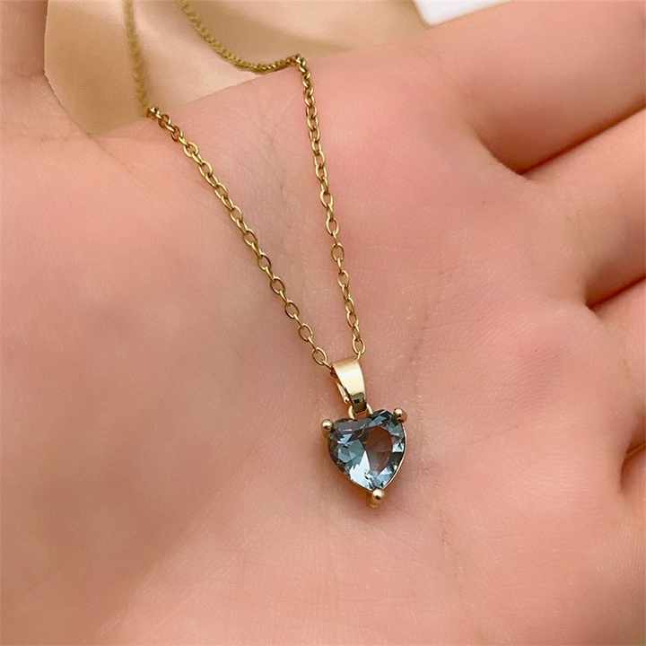 Moda semplice placcato oro 18k ragazza cuore 3A zircone bircone collana gioielli all'ingrosso