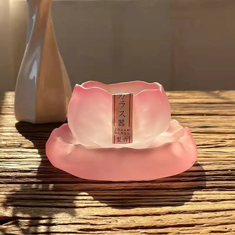 Стеклянные чашки ручной работы в японском стиле, чашка с розовым покрытием, чашка для сока, Женский чайный набор, чайная чашка и блюдца для хозяйки