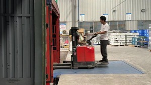 Nivelador de muelle hidráulico con capacidad de carga de 10000kg Nueva condición para planta de fabricación directa del fabricante - Product Image 3