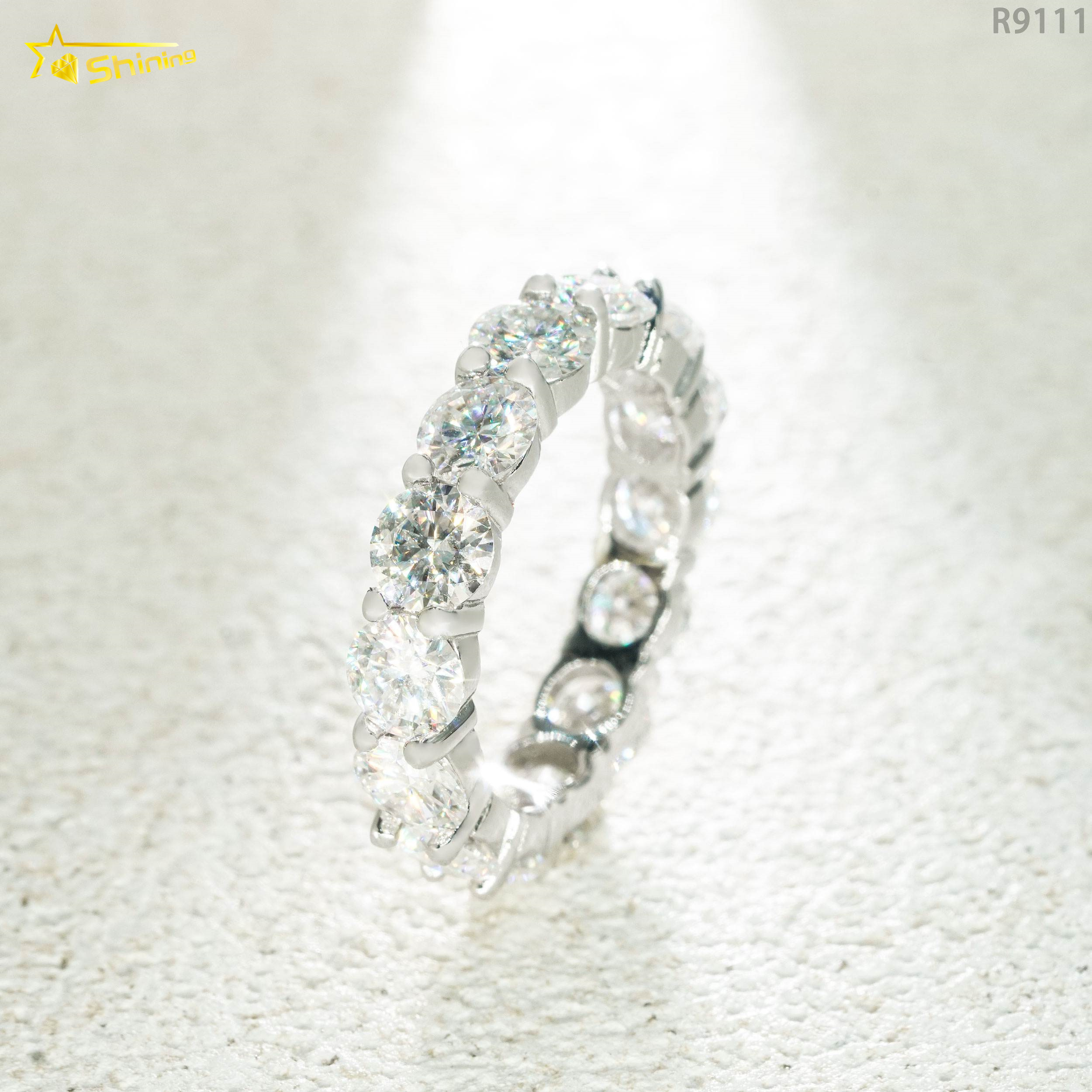 White Moissanite