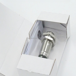 Marca nueva llegada IFM LED PNP UGT503 Sensor ultrasónico para detectar objetos - Product Image 1