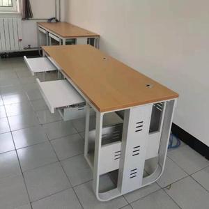 China Hersteller anpassen Colla borat ive Table Zwei Sitze Flat Classroom Computer Schreibtisch für Studenten School University Möbel - Product Image 1