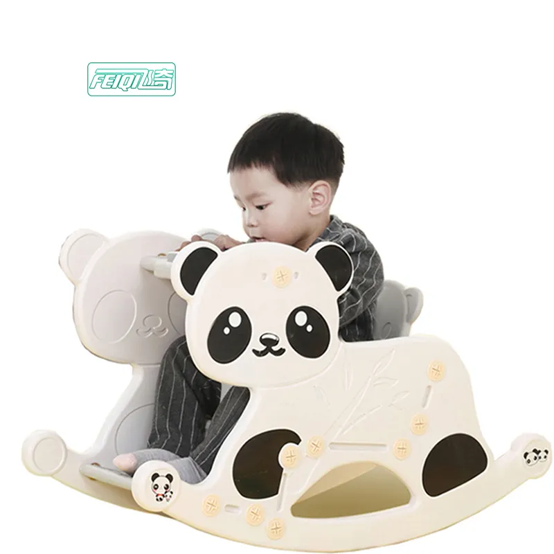 Mecedora de plástico con forma de panda para bebé con sonido