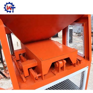 Máquina de ladrillos hidráulica completamente automática WT 2-10, máquina de fabricación de bloques de ladrillo entrelazado a presión de suelo de arcilla, línea de producción - Product Image 4