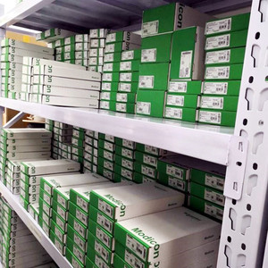 TM200CE24T Módulo de salida de entrada analógica PLC Controlador programable Modicon Convertidor de frecuencia eléctrico Modbus