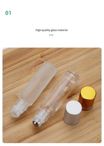 Wholesale 6ml 8ml10ml Roll on Glass <strong>Perfume</strong> Essential Oil Bottle with Metal Ball and Gold Lid