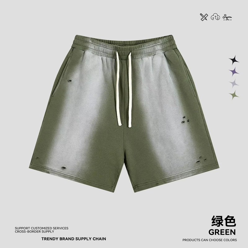 pantalones cortos verdes