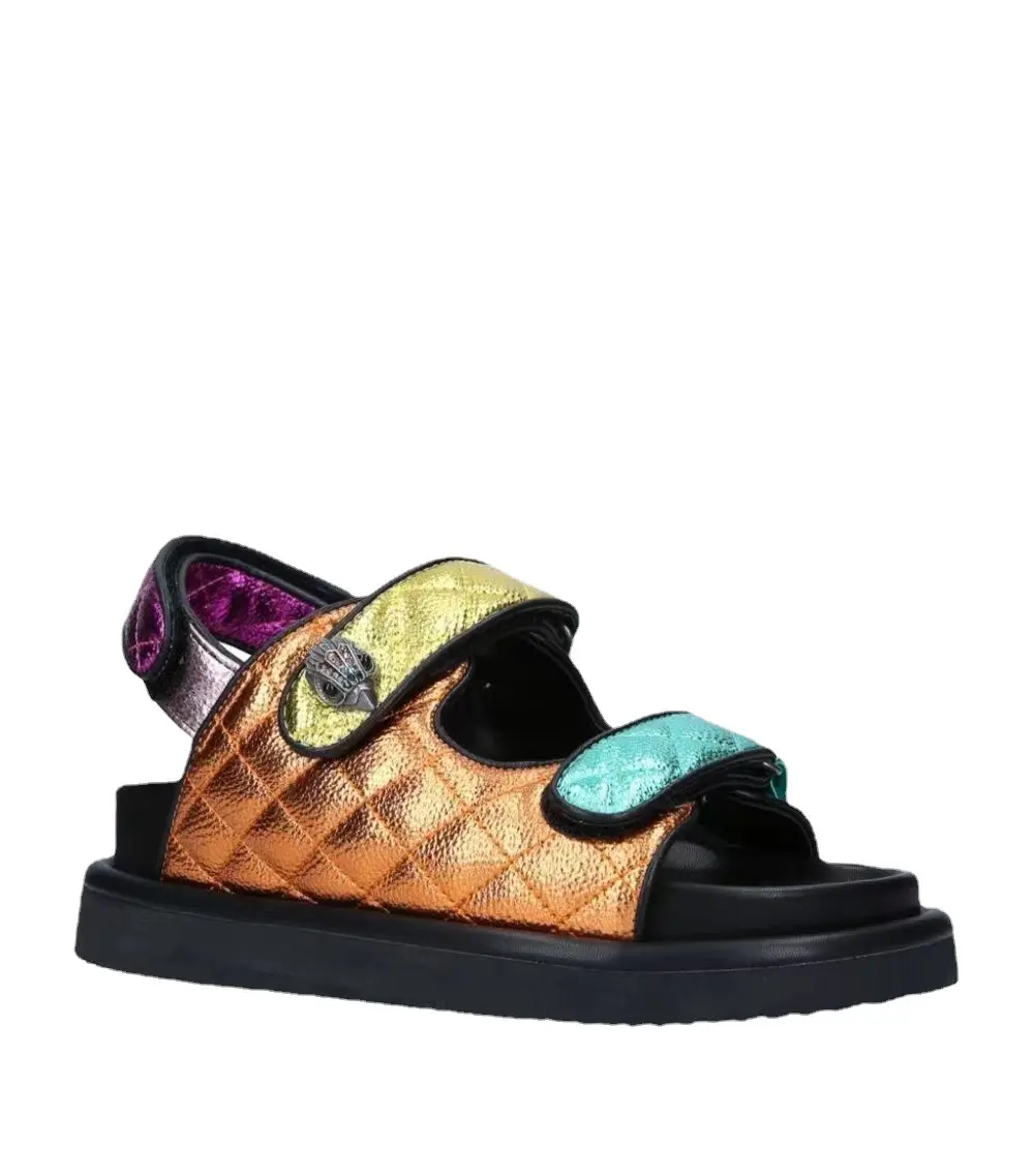 Sandálias de praia femininas, sandálias coloridas da moda com costura plataforma