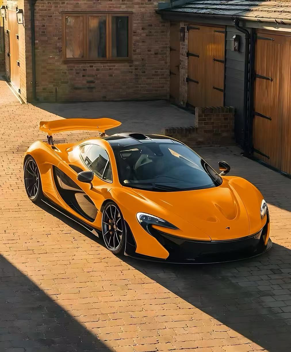 Mclaren Orange