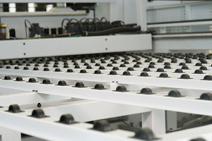 Cortador de panel de tablero de madera completamente automático, sierra de haz de panel de mesa deslizante CNC con optimizador de computadora, venta en máquina de alta calidad - Product Image 5