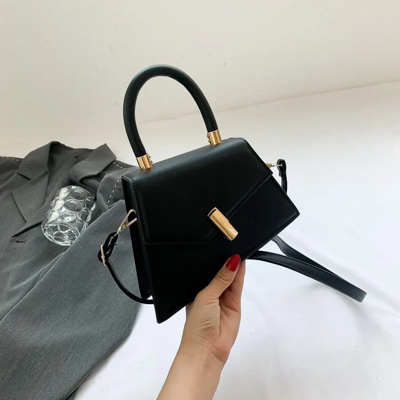 The New Casual Simple Pu Trend Style Pure Color Fan Your Square Type Locking Single Shoulder Crossbody Bag