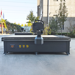 Máquina enrutadora CNC de alta velocidad barata al por mayor, máquina enrutadora CNC CCD, grabado de madera, tableros publicitarios - Product Image 3