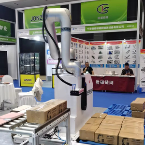 Pallettizzatore di plastica a braccio robotico collaborativo, robot collaborativo industriale con palette per produzione automatizzata - Product Image 1