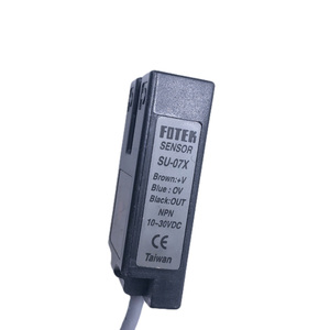 FOTEK SU-07X光学传感器10-30 VDC 3PIN无NPN红外发光二极管IP65 U型，带标记标签 - Product Image 1