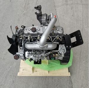 Yepyeni 2.8L 4jb1-T Turbo dizel motor 4JB1 Isuzu Pickup oto takma için 4 silindir kafaları