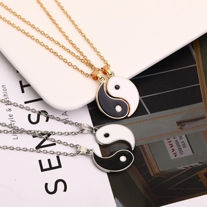 מכירה חמה של יין <span class=keywords><strong>yang</strong></span> bff שרשרת שרשרת לנשים גברים גברים התאמה אישית דיאגרמות פאזל