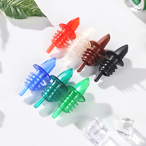 Modelos quentes Multi-Color PVC Plastic Wine Pourer e Liquor Dispenser Stopper Atacado Drinkware Garrafa Acessórios