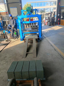 Máquinas de construcción Máquina automática de fabricación de bloques de enclavamiento, máquinas de fabricación de ladrillos huecos de hormigón - Product Image 5