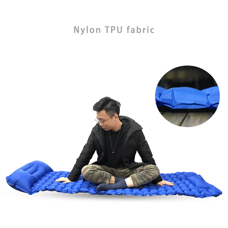 bleu foncé