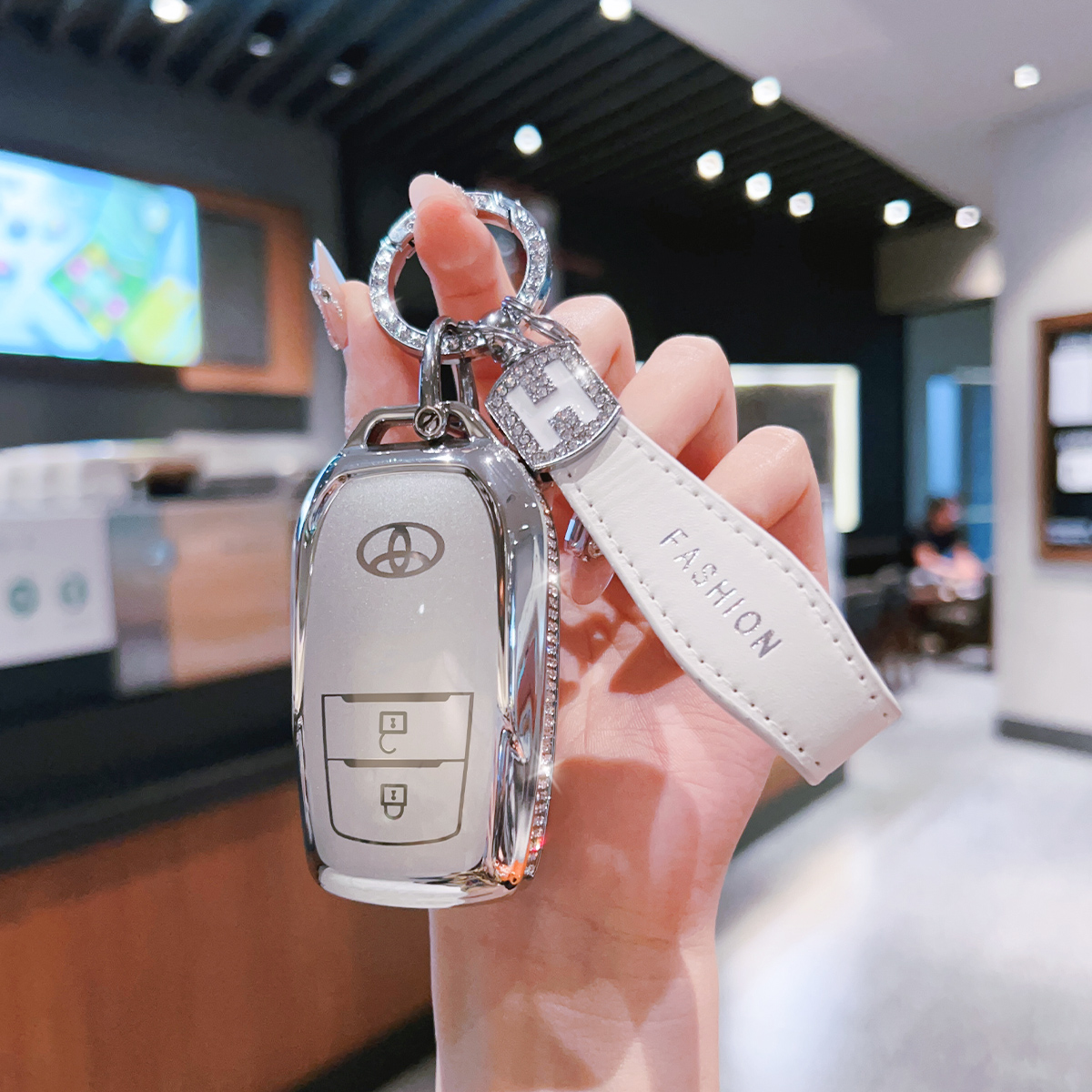 2 Buttons Silver+H Keychain