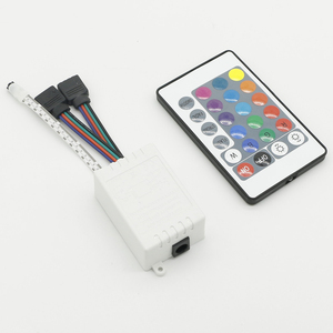 24 ключа RGB ИК пульт дистанционного управления светодиодная лента контроллер двойной выход универсальный DC5V/DC12V для RGB 3528/5050 Светодиодная лента ROHS Сертифицированная - Product Image 1