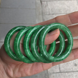 Toptan 40mm ucuz doğal Myanmar koyu yeşil yeşim Jadeite Jasper çocuk bebek yeşim bileklik Charm bilezik - Product Image 3