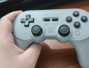 8BitDo Pro 2 BT Gamepad Controller mit Joystick für Switch/PC/macOS/Android/Steam/Raspberry Pi