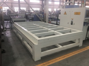 Hina mesa de trabajo de carga y descarga automática nuevo enrutador de máquina de corte CNC ATC anidado automático