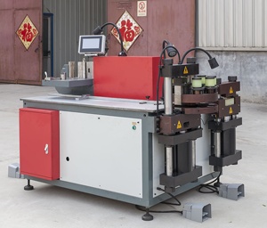 BM603-S-8P <strong>Multi</strong> <strong>Function</strong> Busbar Processing <strong>Machine</strong> - Product Image 4