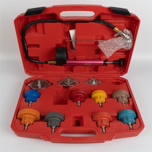 Probador de presión de radiador de bomba Manual automotriz Kits de probador de presión de sistema de refrigeración Prueba de fugas para automóviles - Product Image 2