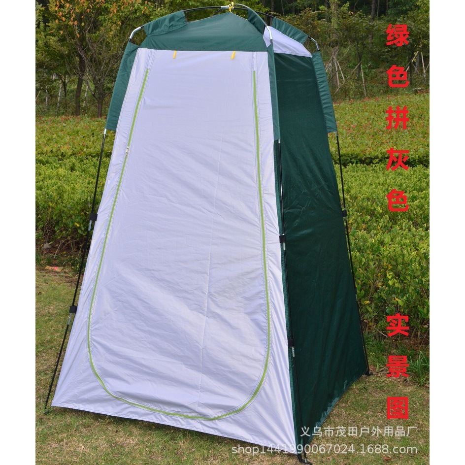 Cuerda de viento violeta con diseño patchwork en verde y gris.