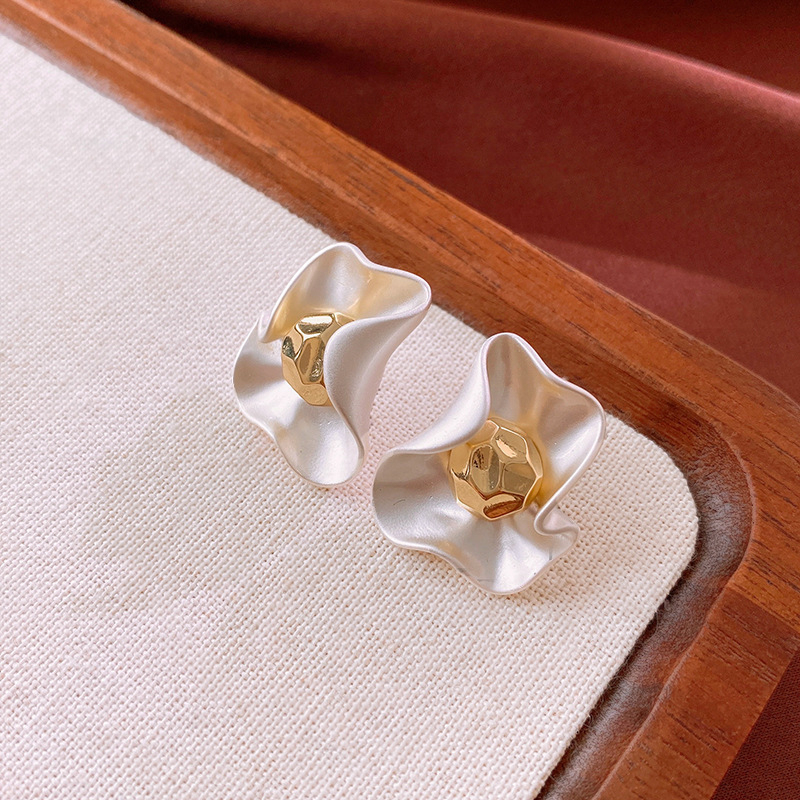 E083-33 Blanc 33